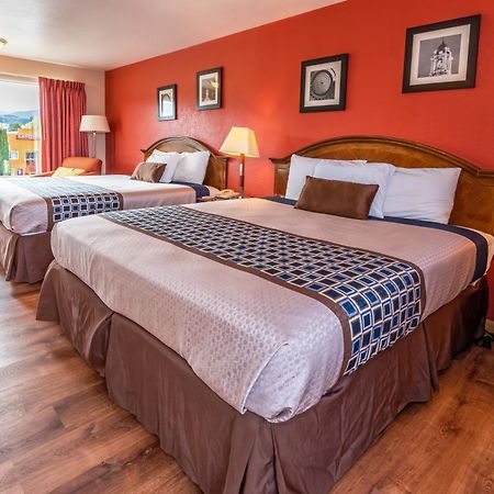 Flagstone Motel Port Angeles Δωμάτιο φωτογραφία