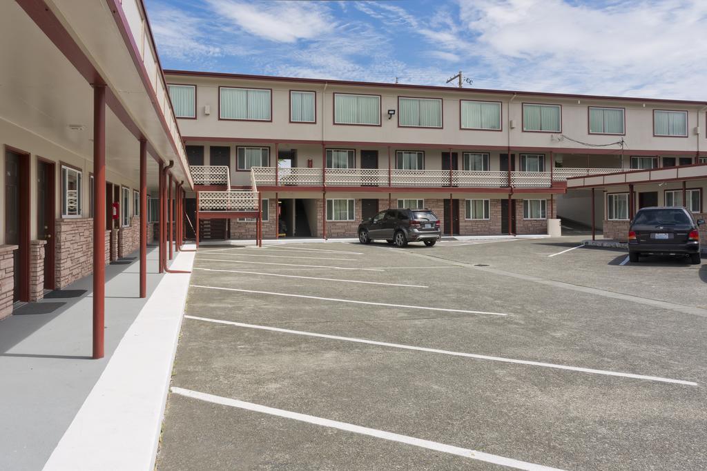 Flagstone Motel Port Angeles Εξωτερικό φωτογραφία