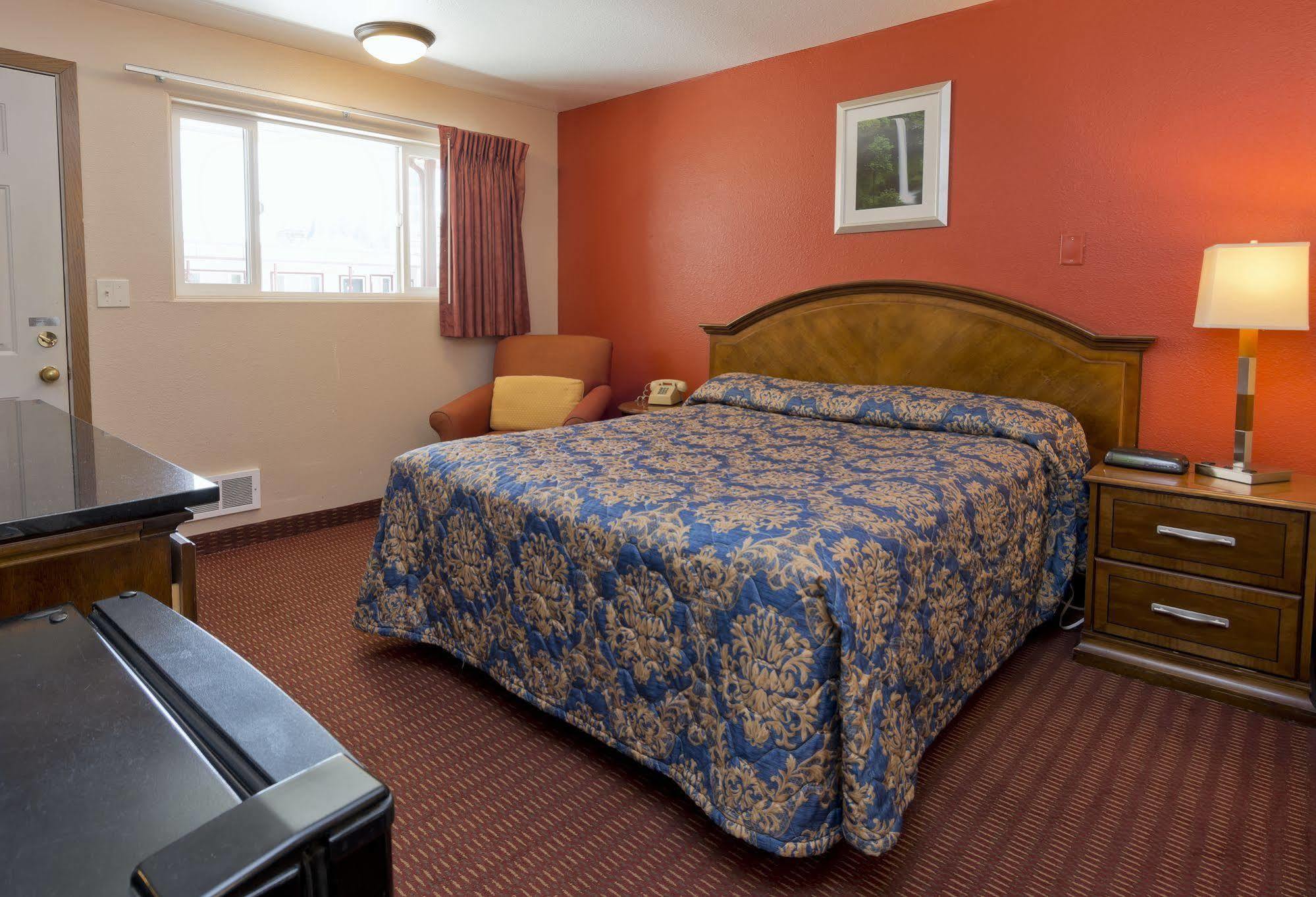 Flagstone Motel Port Angeles Εξωτερικό φωτογραφία