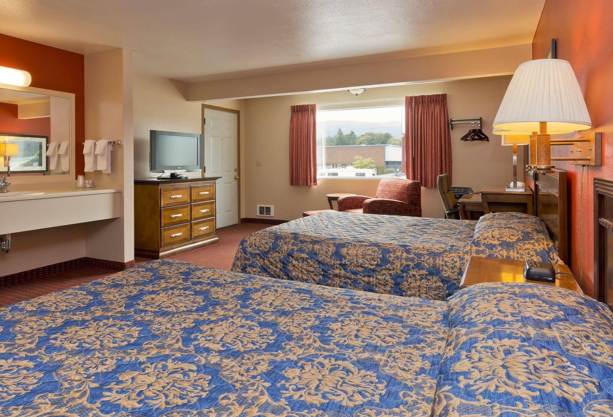 Flagstone Motel Port Angeles Εξωτερικό φωτογραφία