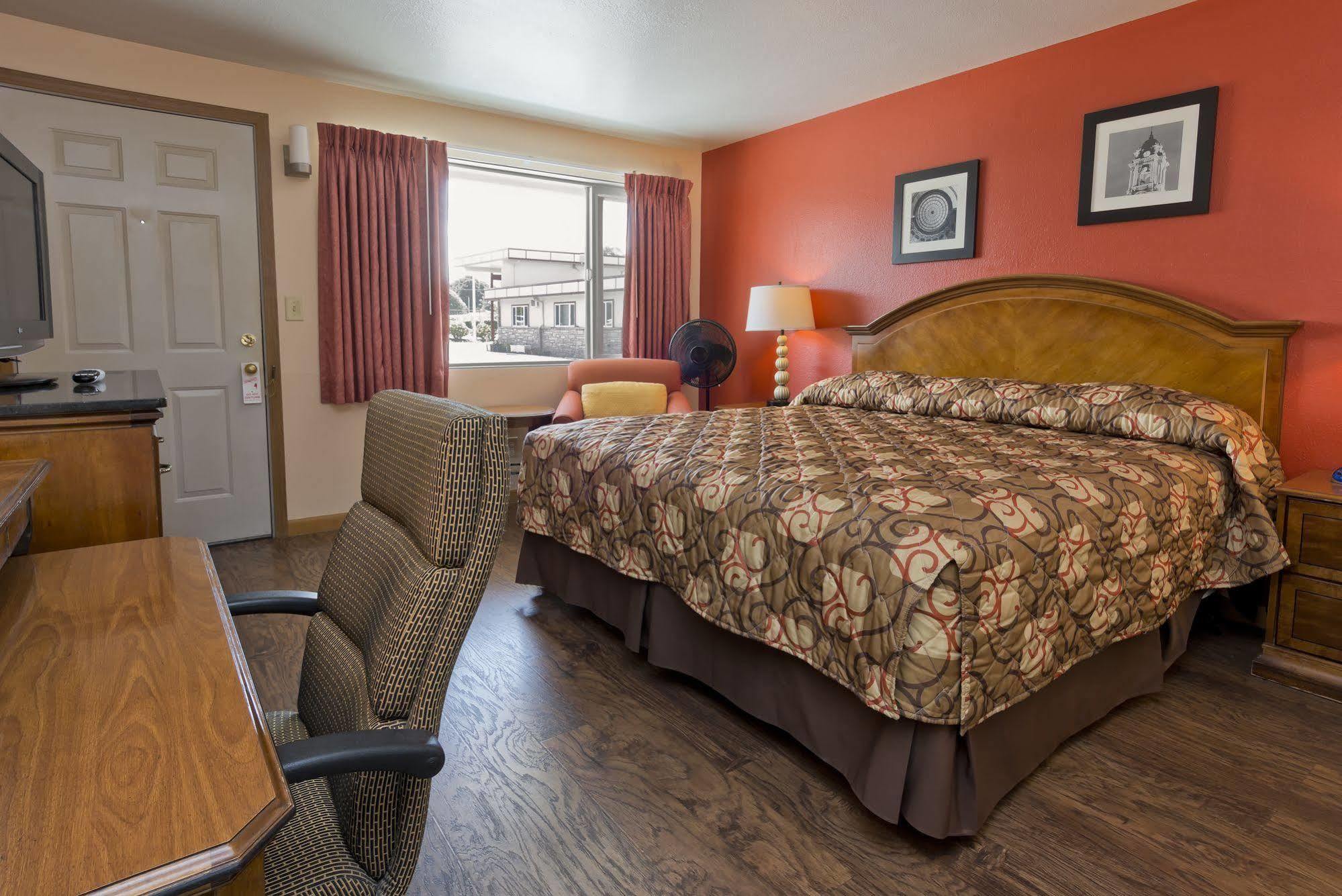 Flagstone Motel Port Angeles Εξωτερικό φωτογραφία