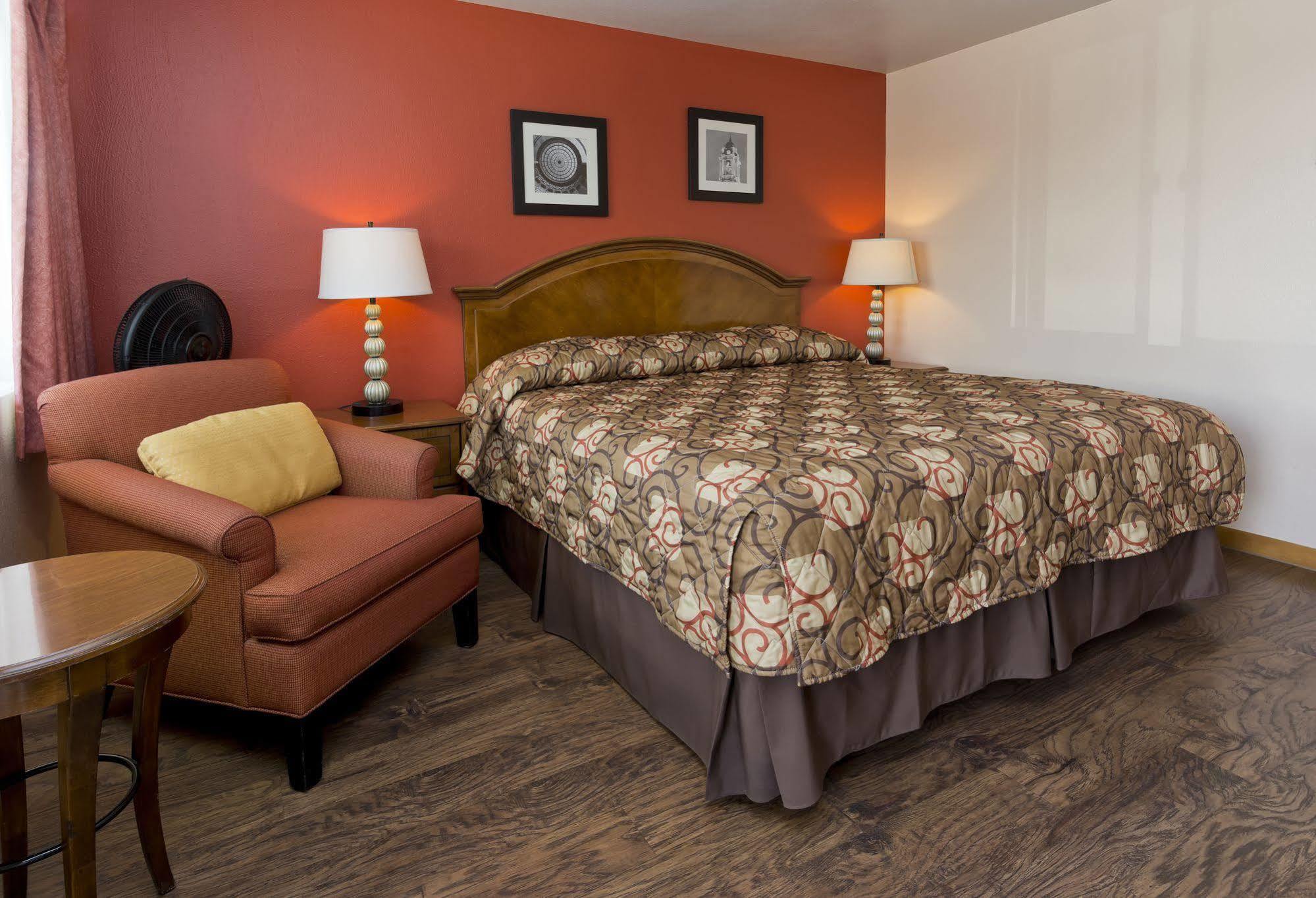 Flagstone Motel Port Angeles Εξωτερικό φωτογραφία