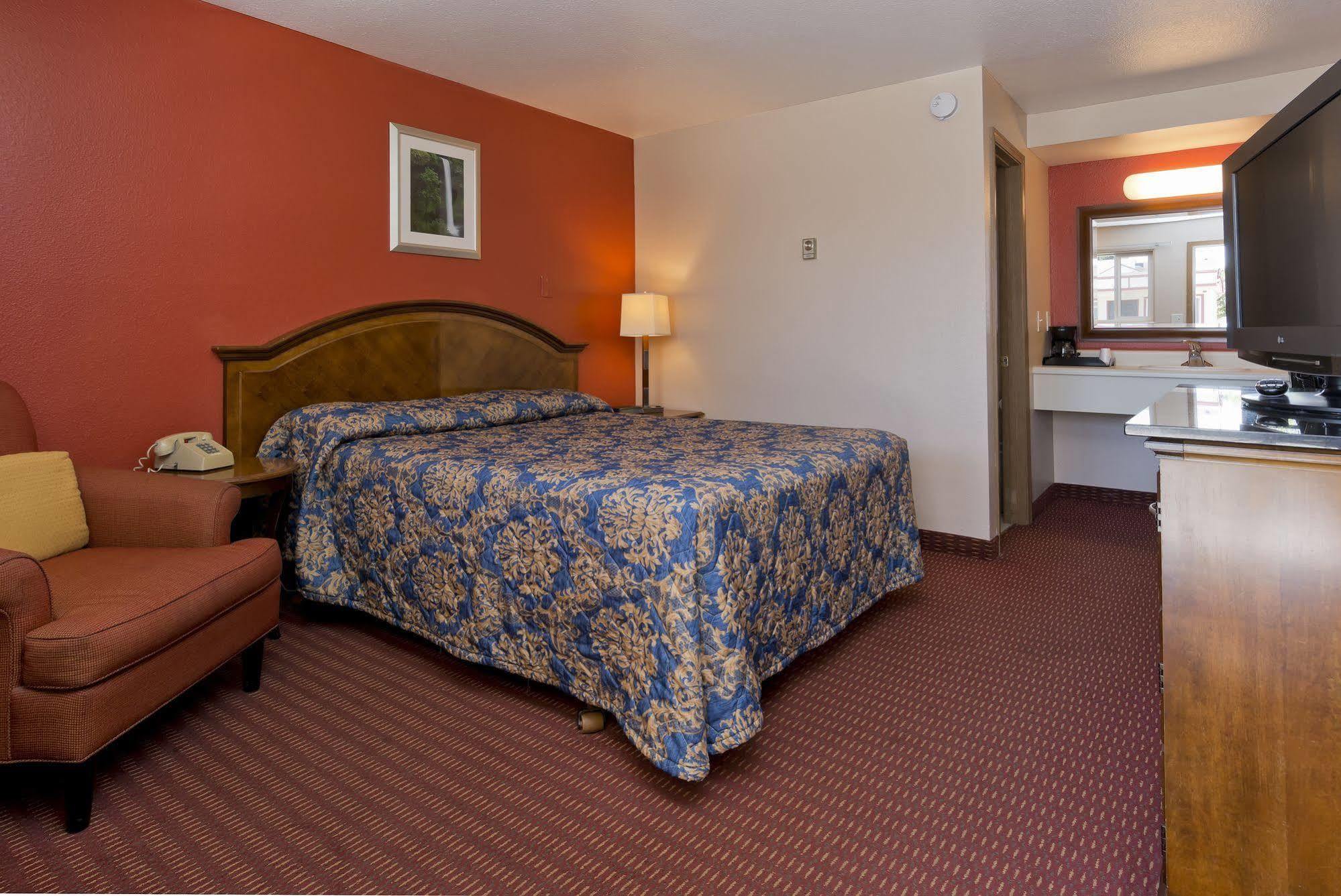 Flagstone Motel Port Angeles Εξωτερικό φωτογραφία